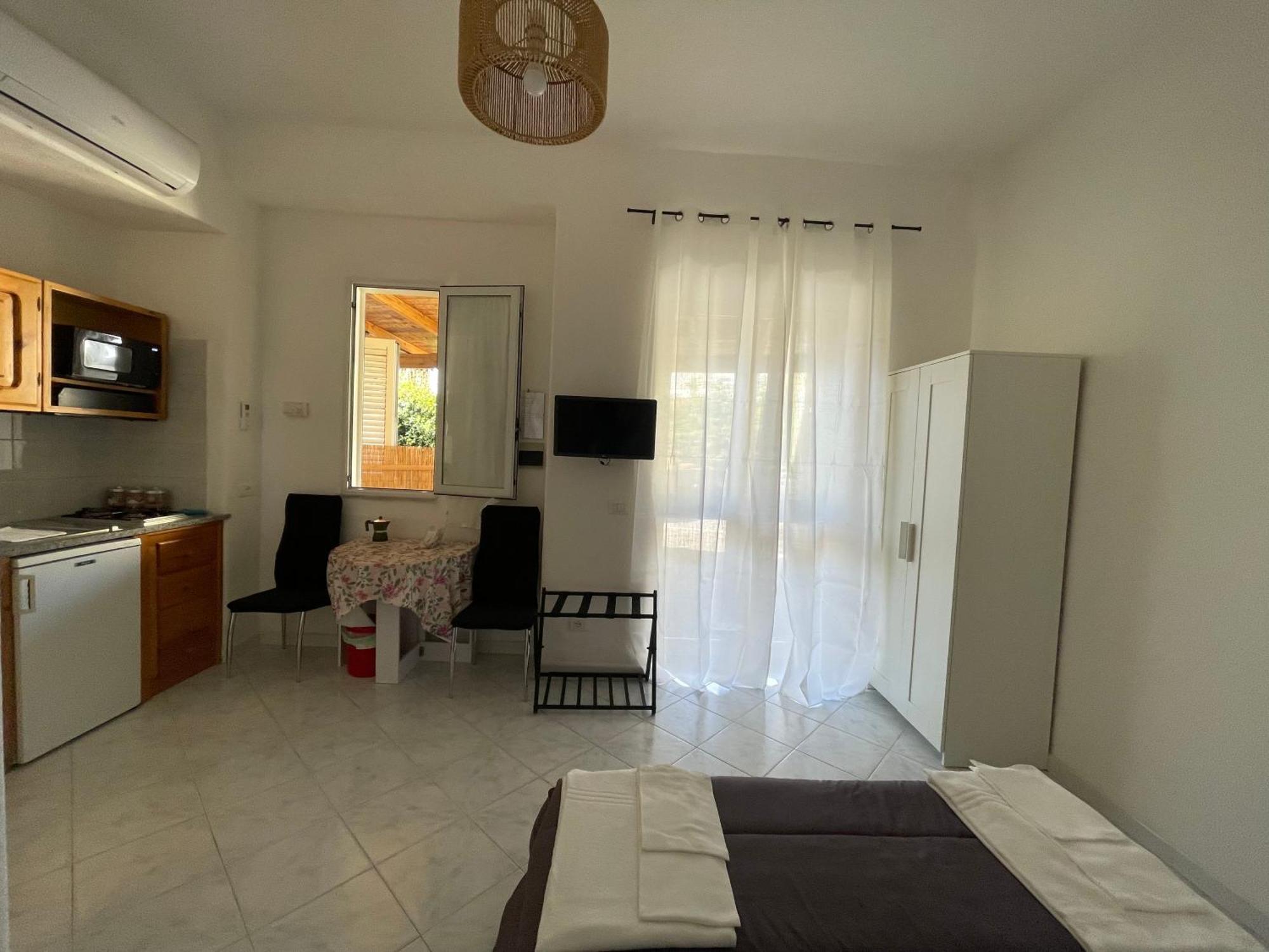 Garden Apartments Ischia Super Centrale Forio  Exterior photo